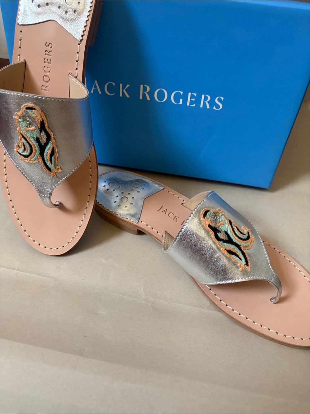 Jack Rogers Silver Metallic Embroidered Thong Sandals - NEW